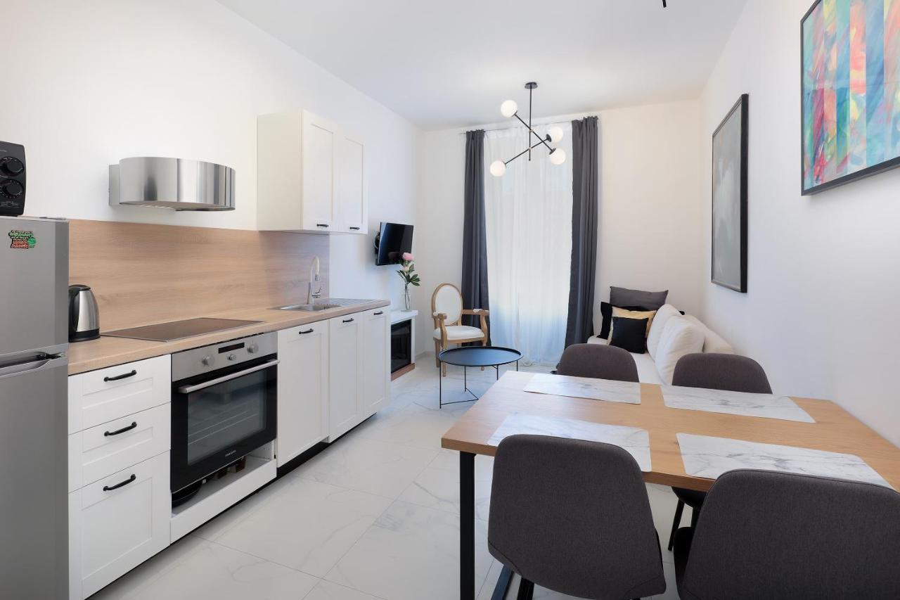 Apartments Luan 리예카 외부 사진